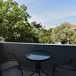 Neki's * Skála Kallirákhis