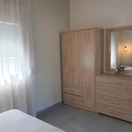Apartment Neki's