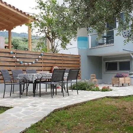 Neki's * Skála Kallirákhis